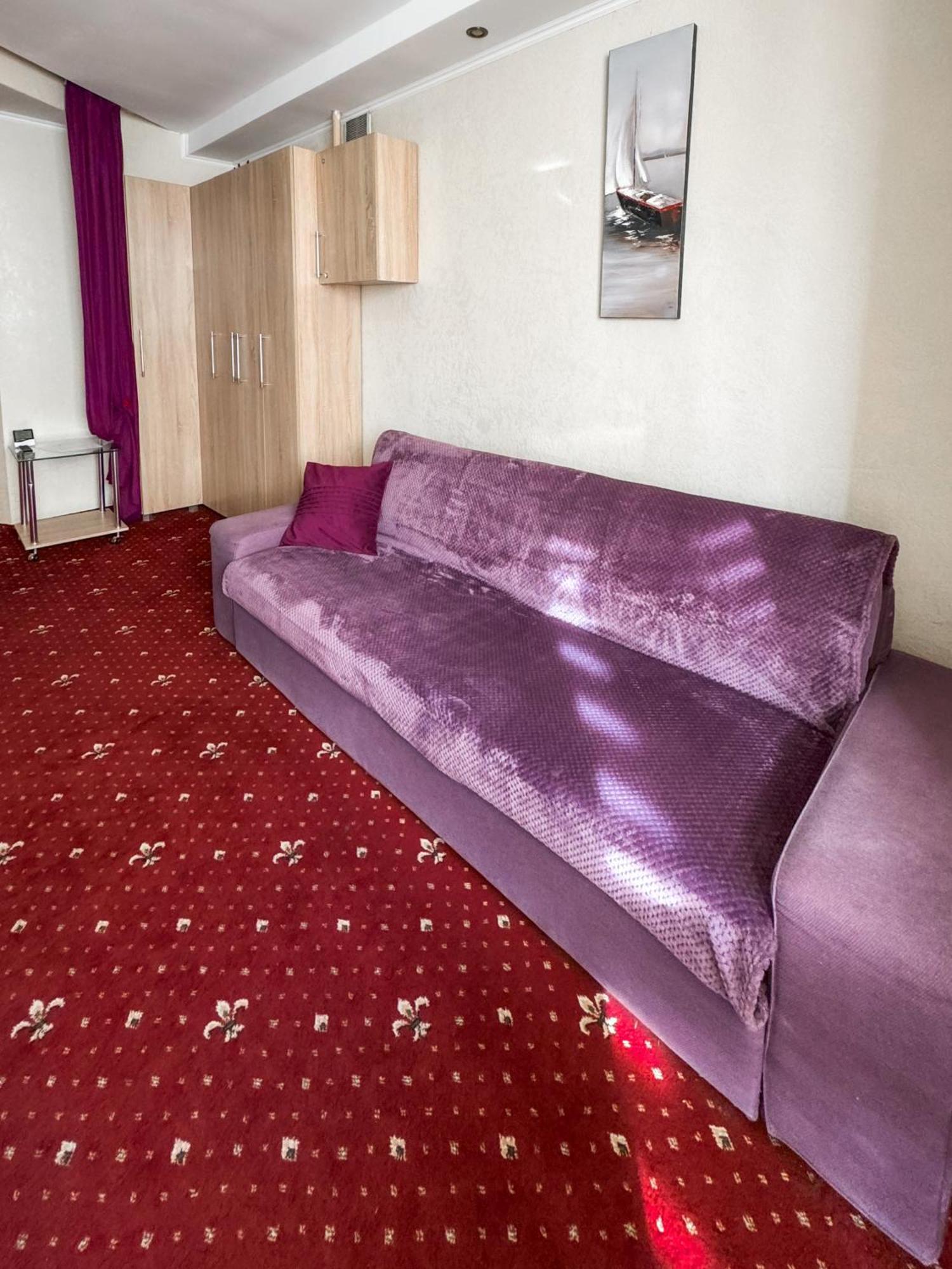 Apartments Deluxe Ivano-Frankivsk Eksteriør bilde