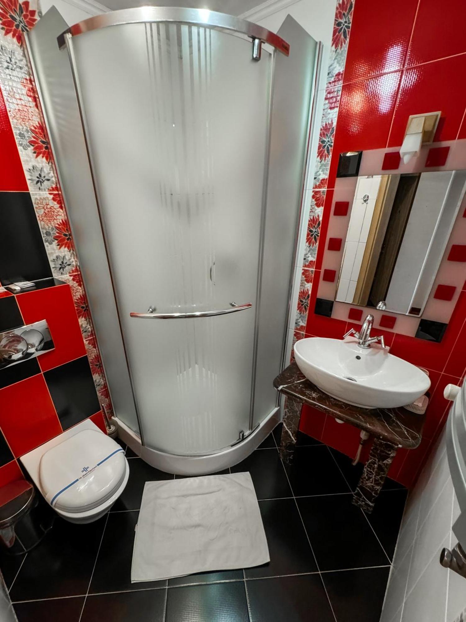 Apartments Deluxe Ivano-Frankivsk Eksteriør bilde
