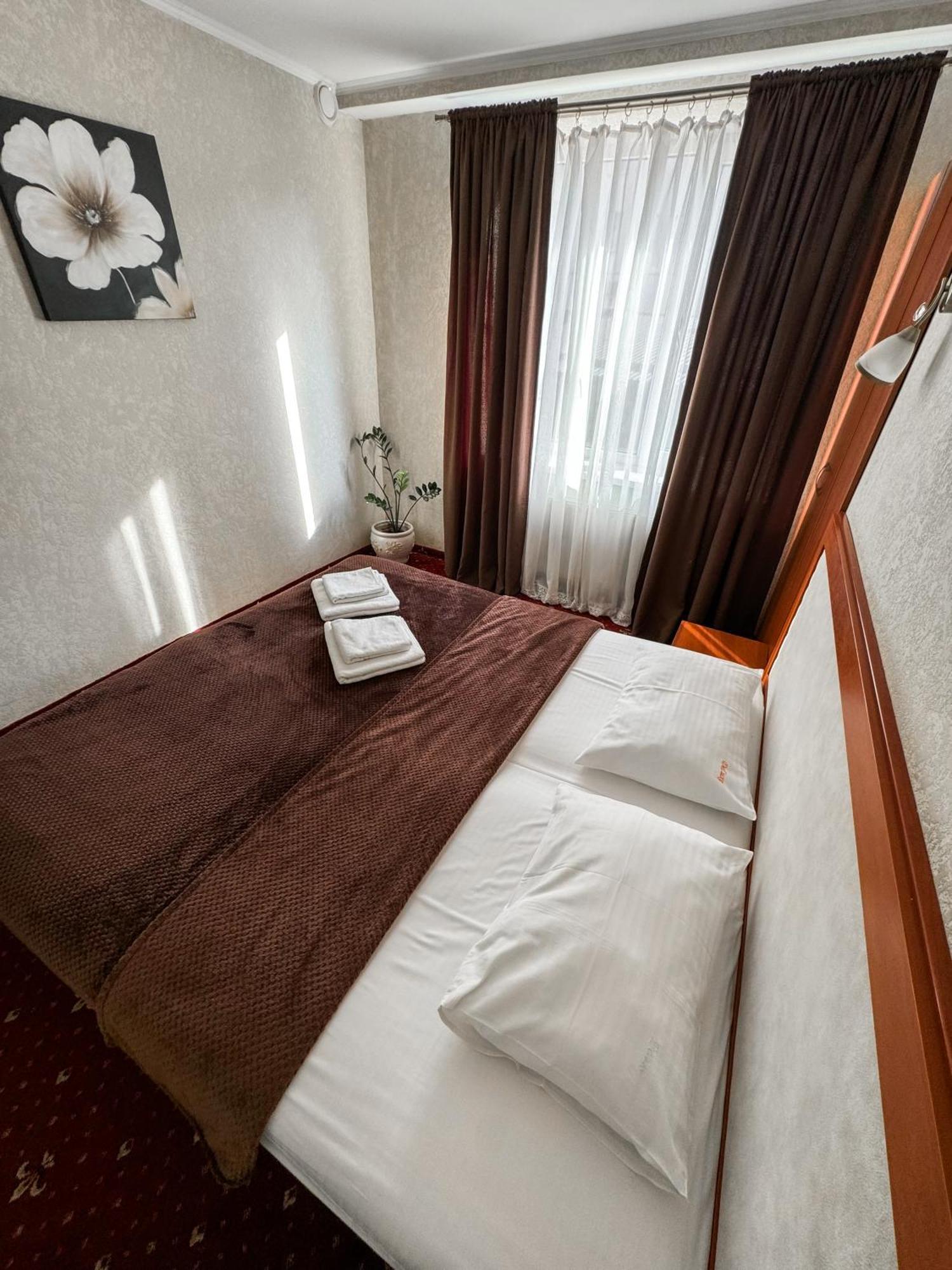 Apartments Deluxe Ivano-Frankivsk Eksteriør bilde