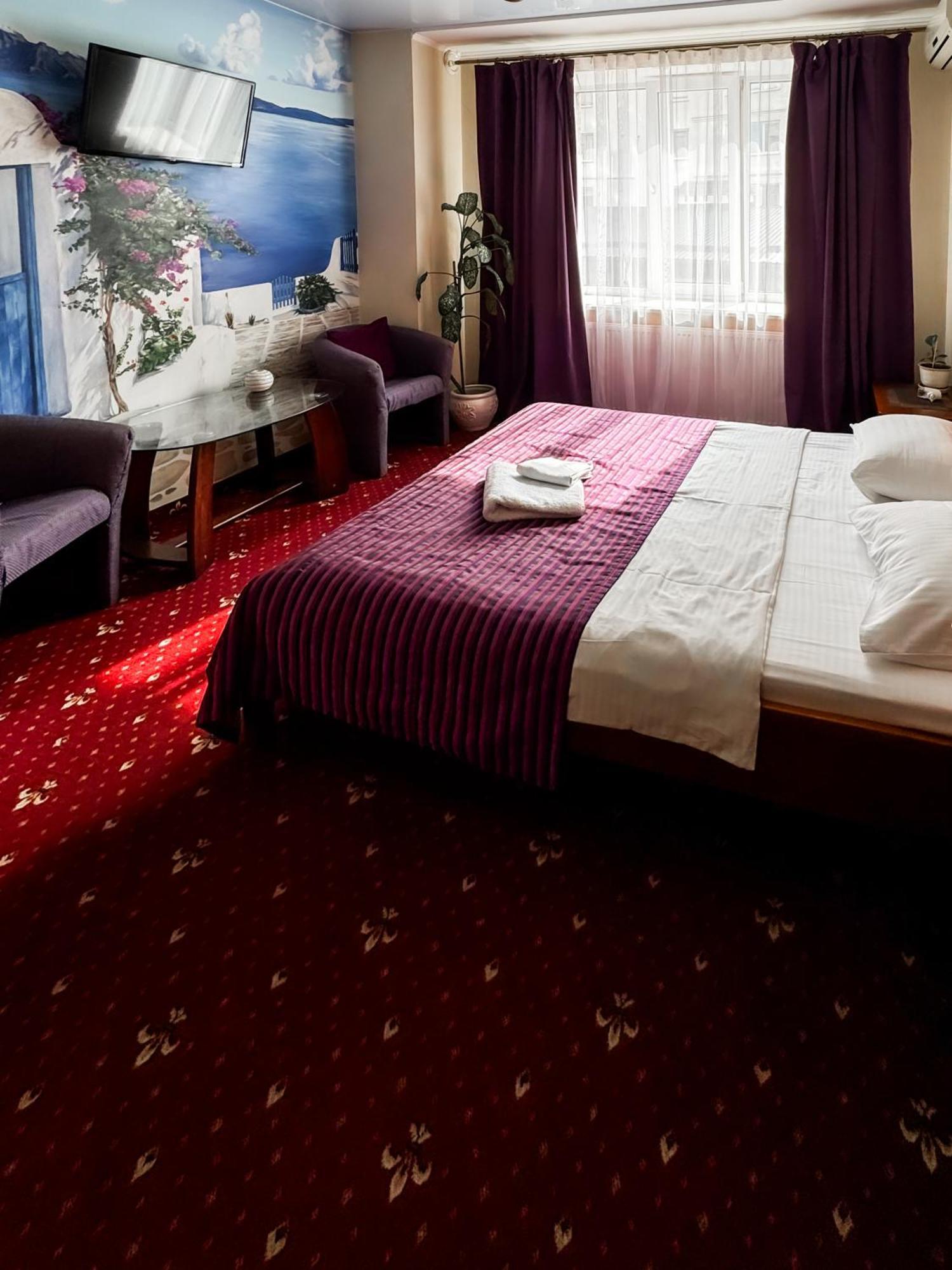 Apartments Deluxe Ivano-Frankivsk Eksteriør bilde