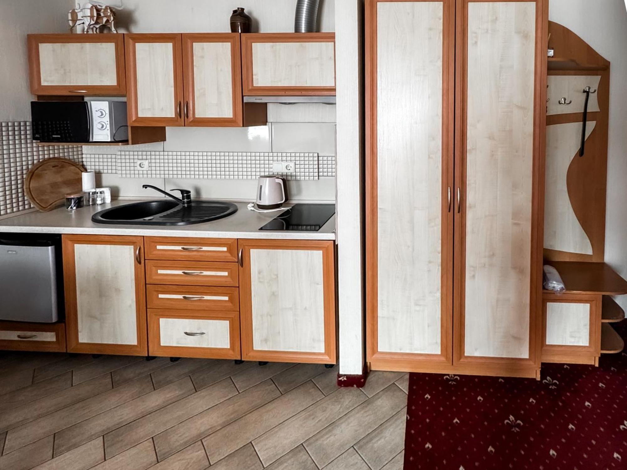 Apartments Deluxe Ivano-Frankivsk Eksteriør bilde